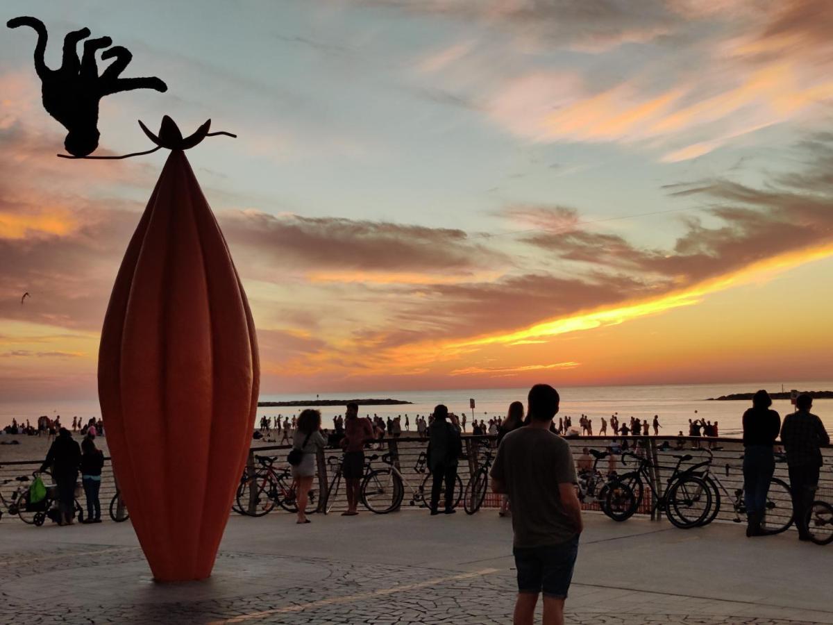 Central Stay Tlv Beachfront Tel-Aviv Kültér fotó